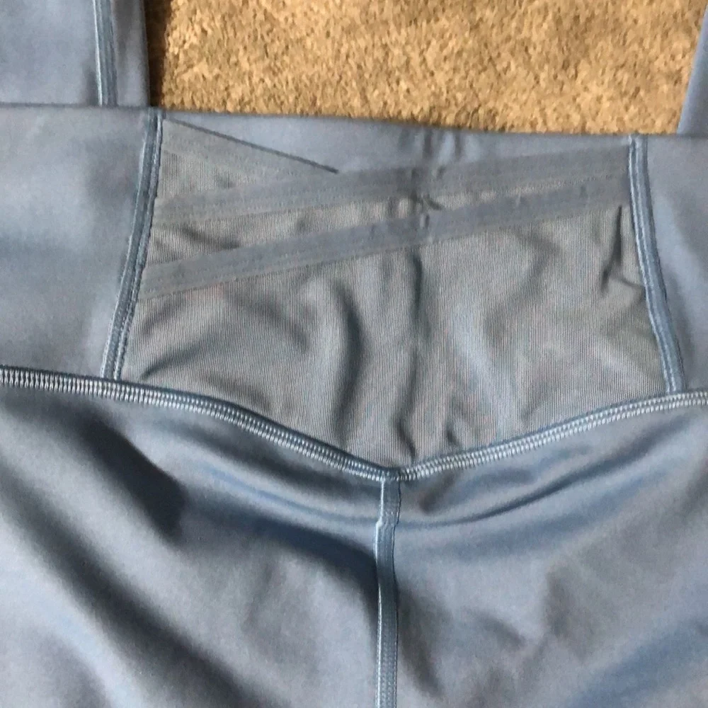 Fabletics Capri - Picture 3 of 7